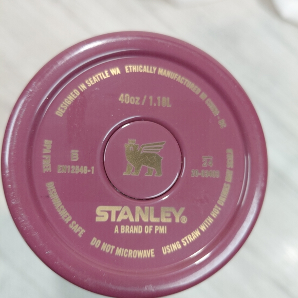 NEW Stanley × Calia 40oz Flow State Quencher H2.0 Tumbler Red Nector - Picture 7 of 12